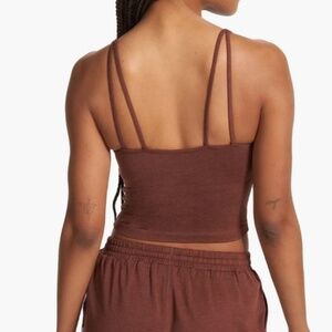 halo vuori performance crop small brown cedar heather